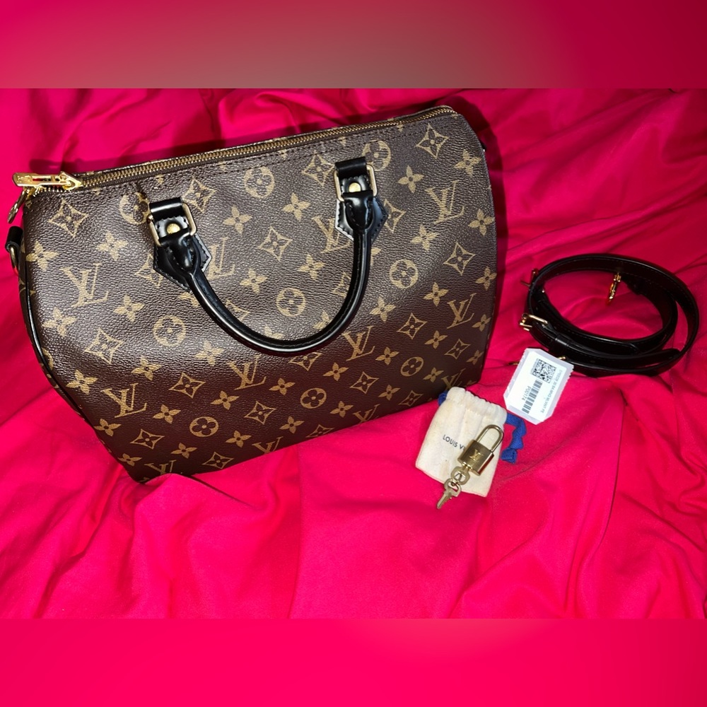 SOLD Louis Vuitton World Tour Speedy B 30